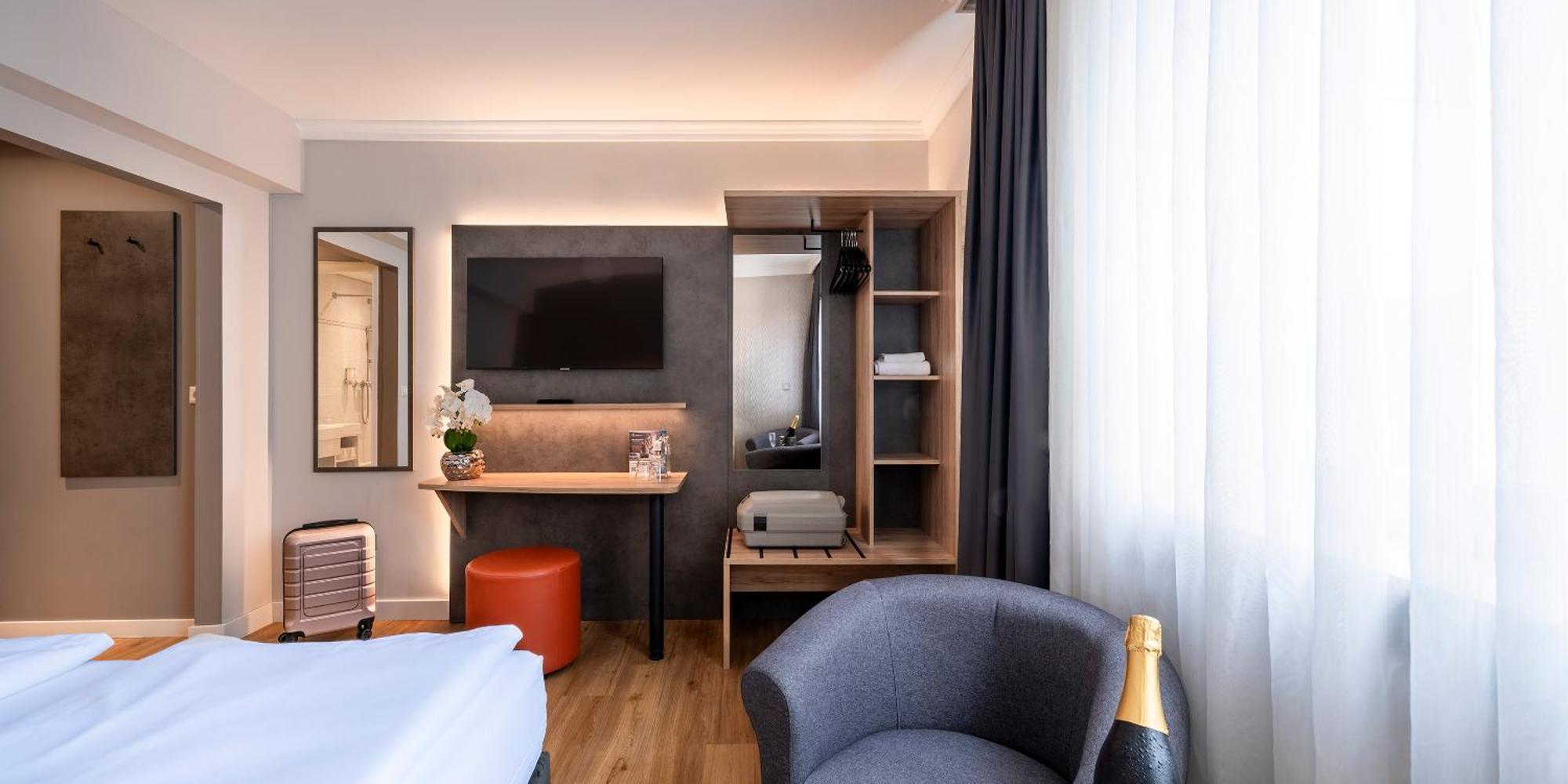 Plaza Inn Rieker Stuttgart Hauptbahnhof Extérieur photo