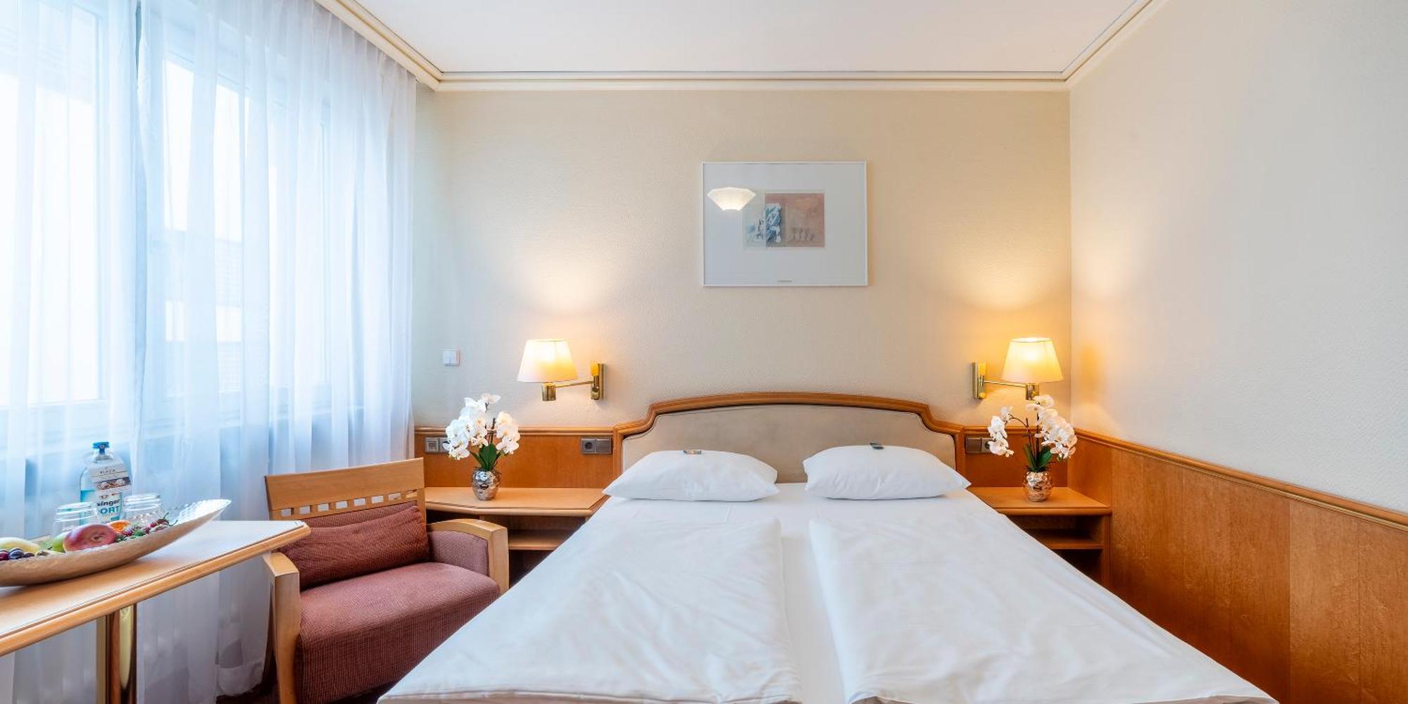 Plaza Inn Rieker Stuttgart Hauptbahnhof Extérieur photo
