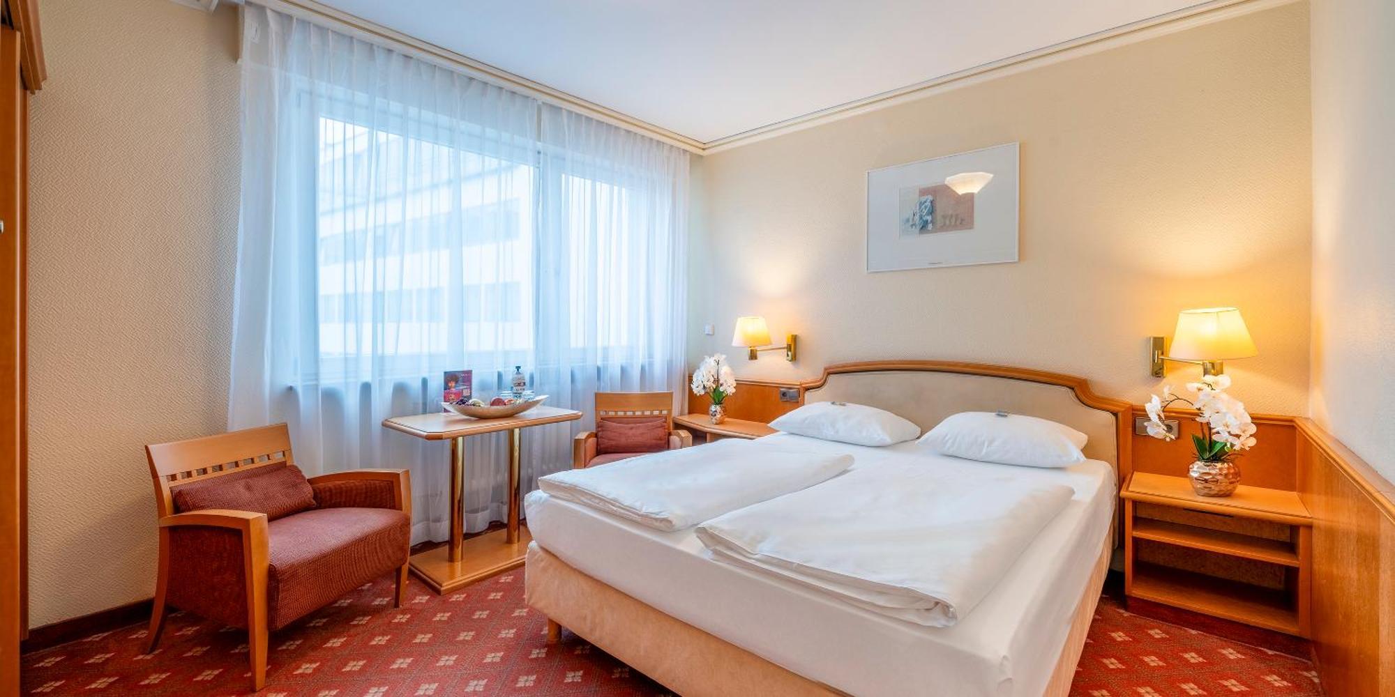 Plaza Inn Rieker Stuttgart Hauptbahnhof Extérieur photo